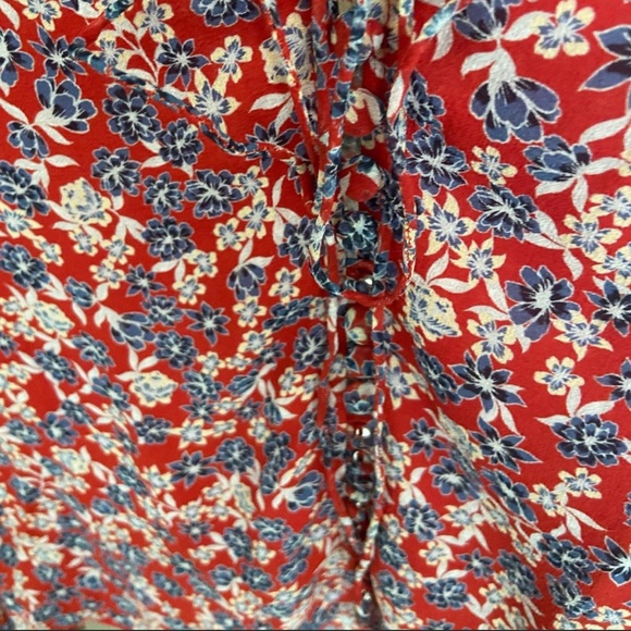 NICHOLAS floral v neck blouse - Picture 6 of 7